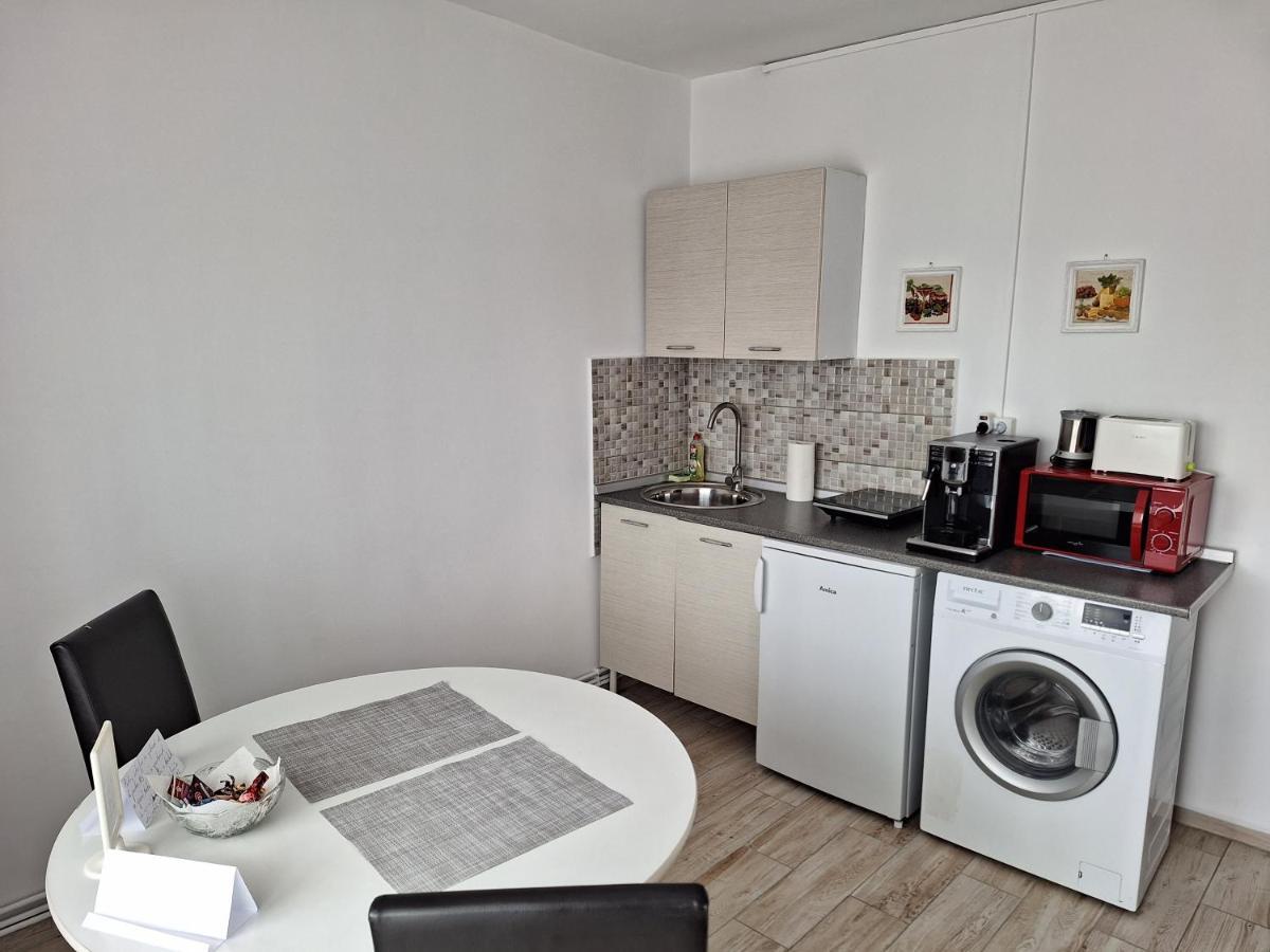 Farmec Apartament Клуж-Напока Экстерьер фото